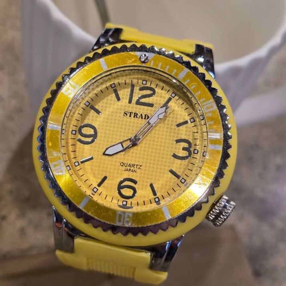 Strada Yellow Quartz Watch - Picture 5 of 7